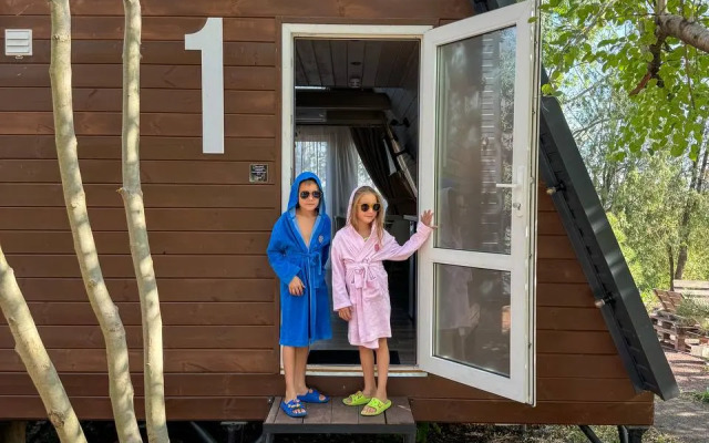 Glamping Stantsiya Morskaya
