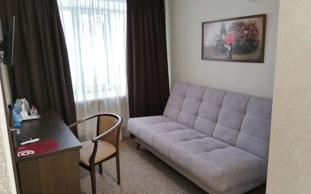 Hakasiya Hotel