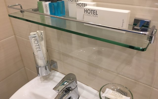 Sonata Nevsky 5 Dvorcovaja ploshhad' Hotel