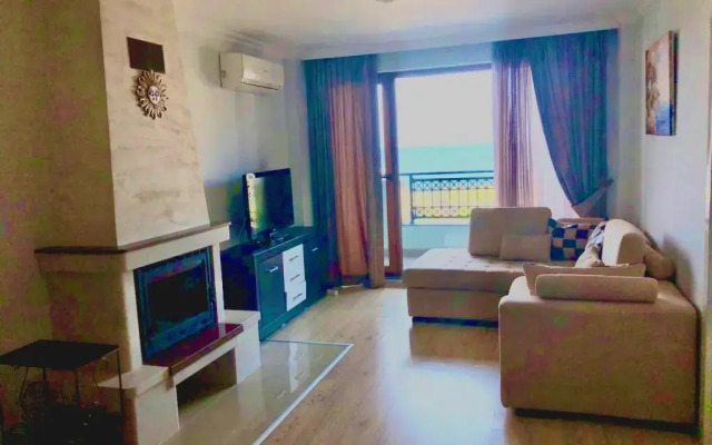 Апартаменты с видом на море рядом с пляжем