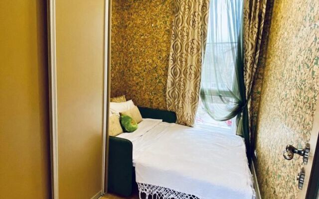 Na Ulitse Krymskaya 77 Flat