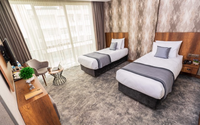 Istanbul Airport Express Hotel