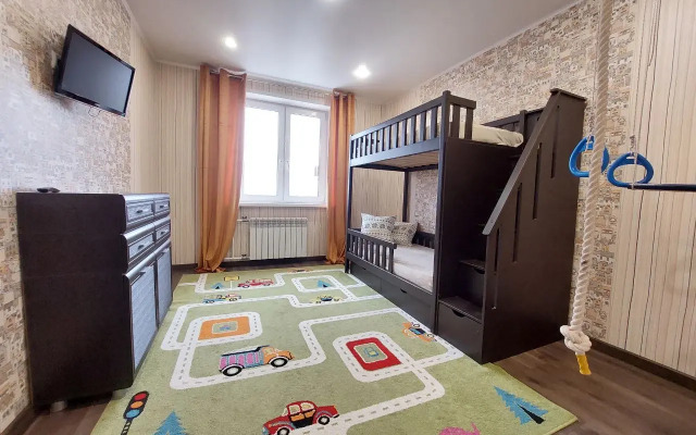Ryadom S Akvaparkom LetoLeto Flat