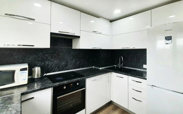 Dvukhkomnatnye Komfort V Rybnoy Derevne Apartments