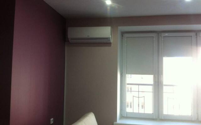 Uyutnaya kvartira na beregu zaliva Flat