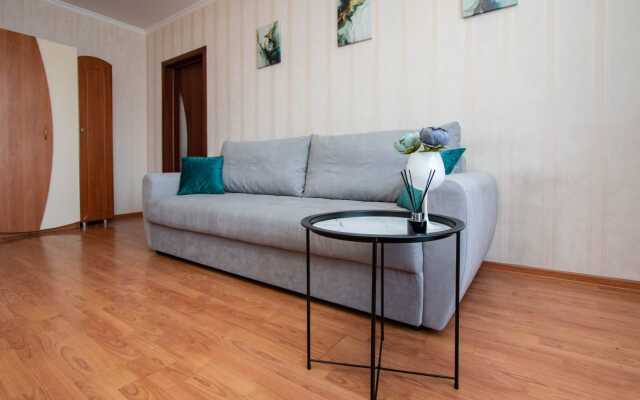 Room Hotel (rum Khotel) Na Ulitse Tolyyatti Apartments