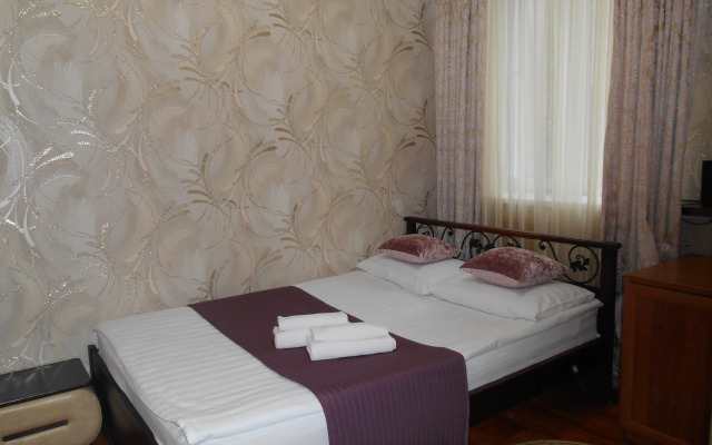 Отель Лефортовский Дворик