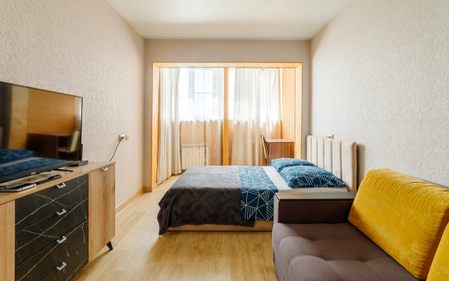 PrezentHaus Na Maksima Gor'kogo 28 Flat