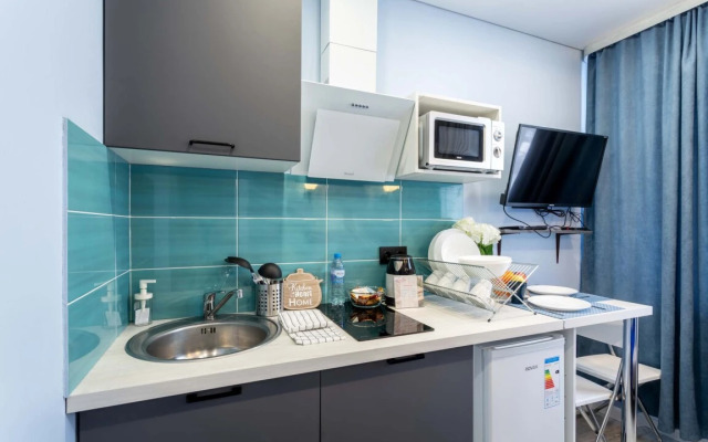 Апартаменты Студия с Кухней с Дизайнерским Ремонтом