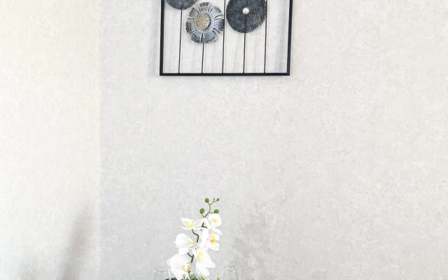 Апартаменты Уютная студия с лоджией в Батайске