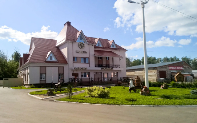 Отель Колесо