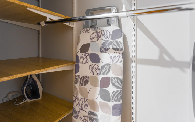 Апартаменты Lalapart Gray stone на 30 этаже небоскреба Савеловский Сити