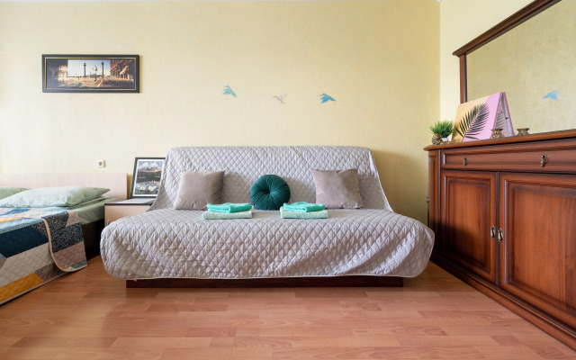 Апартаменты на Комендантском проспекте 17/1