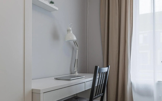 1-Komnatnye U Stadiona Lokomotiv I Vostochnogo Vokzala Flat
