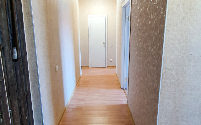 Апартаменты Тундровая 12 трехкомнатная