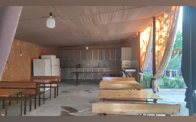 Emiliya Guest House