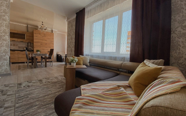 48 KvartHotel Premium Arshansky 6 Apartments