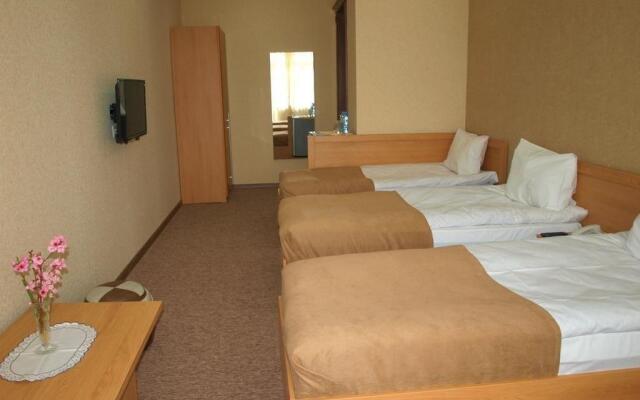 Liel Hotel