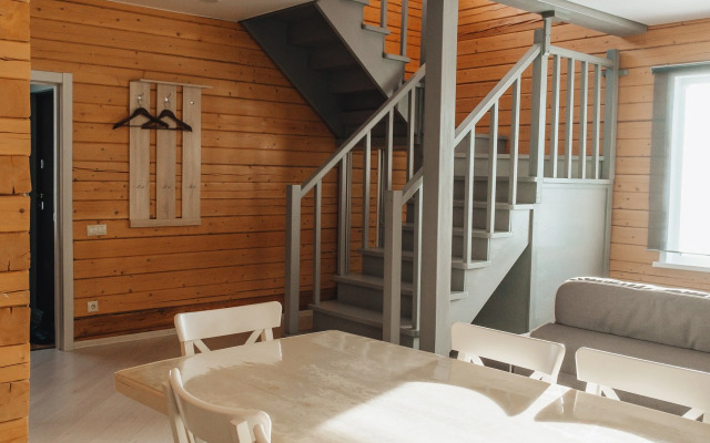 Частный дом на улице Кедровая 27