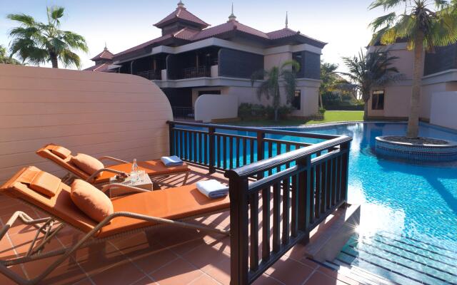 Курортный отель Anantara The Palm Dubai Resort