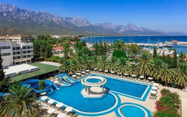 Ozkaymak Marina Hotel