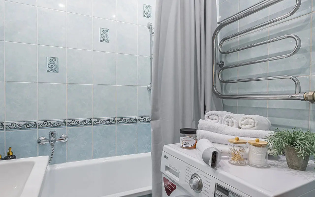 Apartamenty trehkomnatnye v 4km ot Kremla Sova-Dom