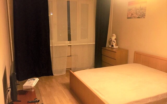 Stroginskij Bulvar 5 Apartments