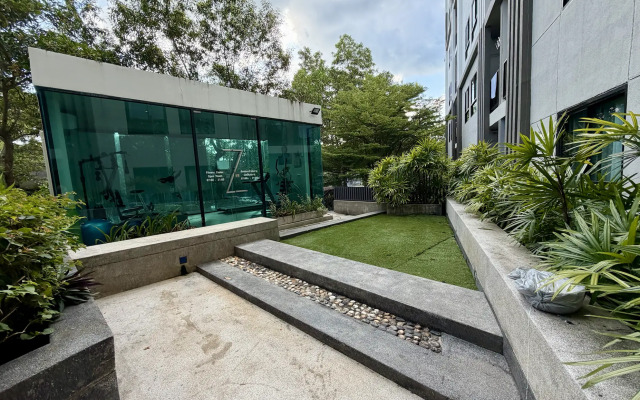 Апартаменты Zcape1 Condo by Lofty