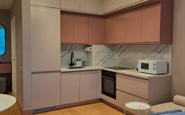 V Tsentre Sochi U Morya Apartment