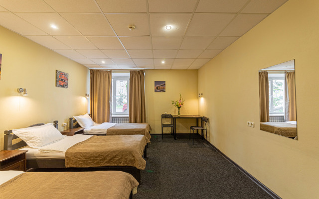 Mini Hotel Kashirskiy - Hostel