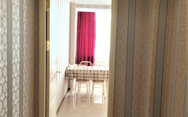 Апартаменты КвартОтель на М.Горького 85Б 21