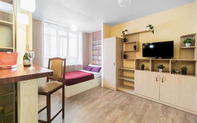 Апартаменты Восточно-Кругликовская 30