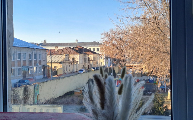 U Kolomenskogo Kremlya Flat