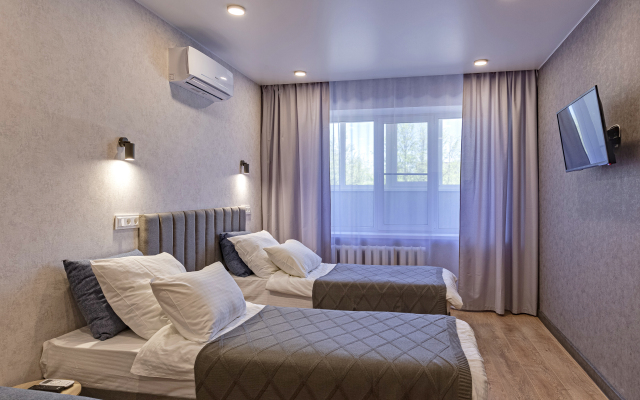 Sovremennaya Kvartira V Klimovske Apartments