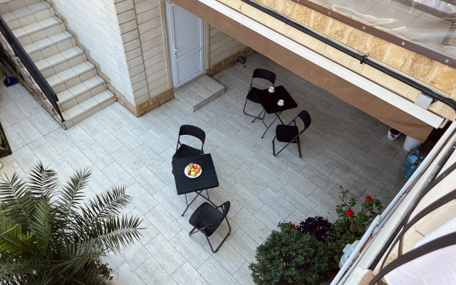 Lazurny Guest House