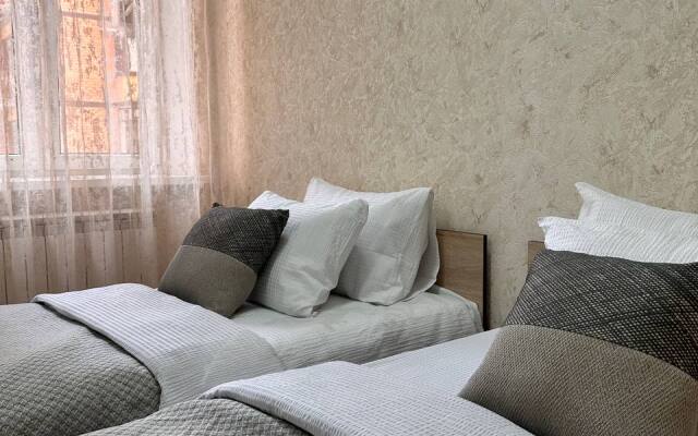 Treshka v Kaspiiske Flat