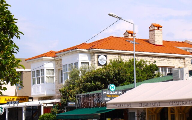 Alacati Moonbox Boutique Hotel