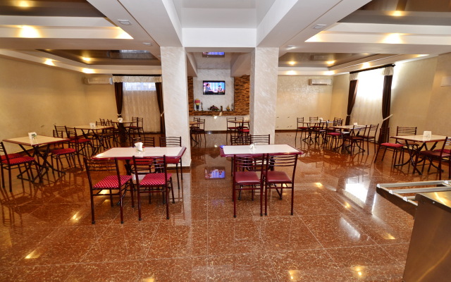 Selini Hotel