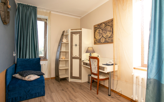 Grey-S Guest House