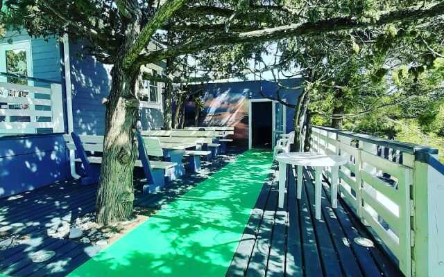 Karavella Guest house