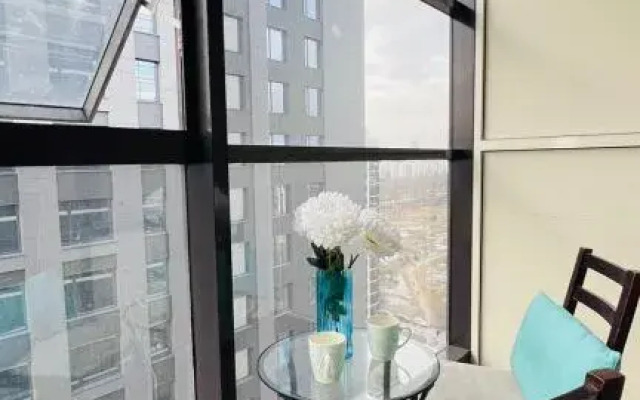 Apartamenty Uluchshennaya Studiya Salyut Pulkovo