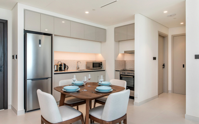 Marina Vista Emaar Beachfront Apartments