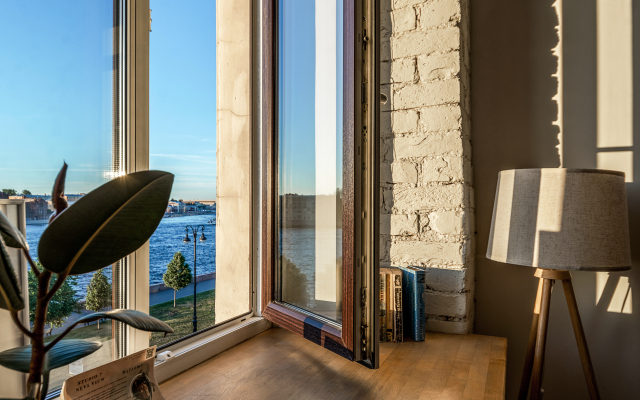 Апартаменты Studio 7 Neva View с видом на Неву