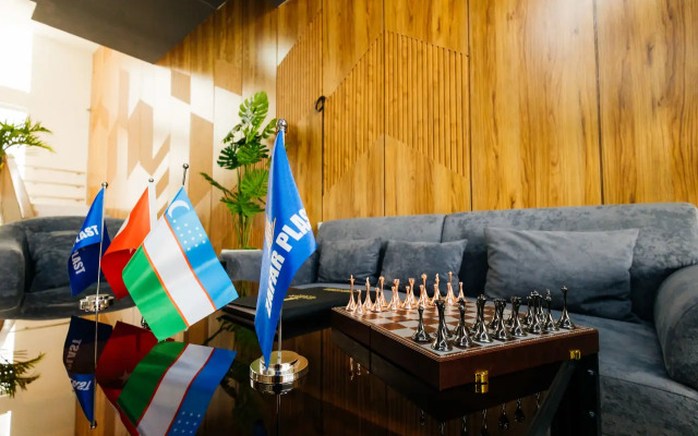Отель Zafar Plaza