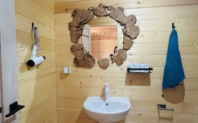 Eko-Domiki Dzhin Mini Hotel