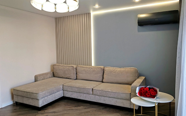 Premium v Tsentre Bresta Kruglosutochnoye Zaselenie Flat