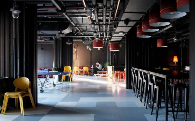 Квартира в Апарт-Отеле Vertikal у Метро Лесная