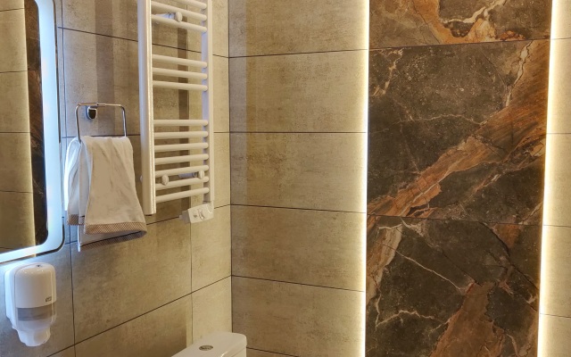 Belyij Klever Apart-Hotel