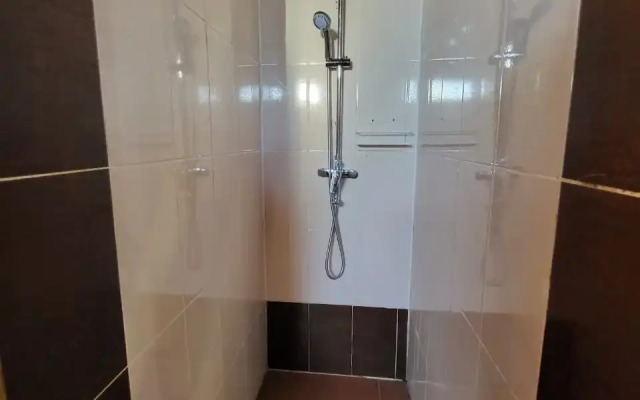 DeLyuks Mini-Hotel