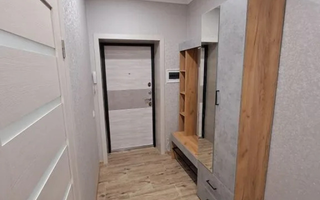 V Novom Dome U Verkhnego Ozera I Muzeya Yantarya Flat